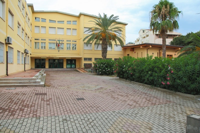 Istituto-Tecnico-Roth-Alghero-TotAlguer